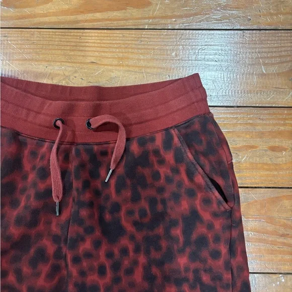 (812) +ZELLA RED &BLACK SWEATPANTS - Picture 3 of 8